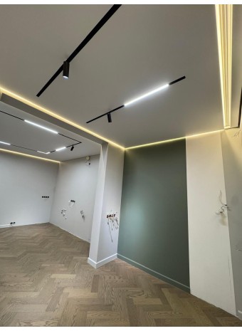 Обзор установленного освещения Smart Line в загородном доме